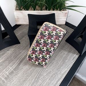 DKNY WALLET